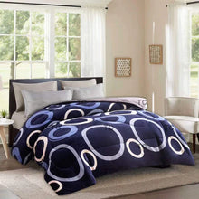 6*6 Soft Warm Woolen Blankets — Kenya · WIMU Kitchen