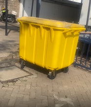 Super Large Size Dustbin With Wheels — Kenya · WIMU Kitchen