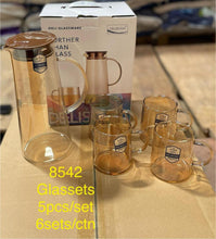 Glass jug Set (view 4) — Kenya · WIMU Kitchen