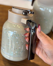 Feenik 2L Vacuum Flask | Unbreakable Insulated Flask, Keeps Hot 24 Hours — WIMU Kitchen Nairobi — Kenya · WIMU Kitchen