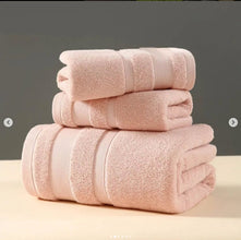 3 pcs Combed Cotton Bath Towel Sets (view 3) — Kenya · WIMU Kitchen