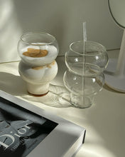 Creative Gourd-Shaped Glass Cup – 550ml Borosilicate Coffee & Juice Tumbler (view 2) — Kenya · WIMU Kitchen