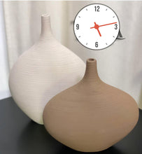 Ceramic decorative vase (view 3) — Kenya · WIMU Kitchen