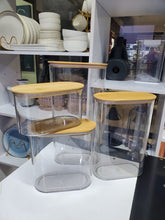 4pcs set acrylic storage containers (view 2) — Kenya · WIMU Kitchen