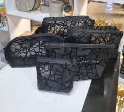 Heart Shaped Waterproof multipurpose travel bag set (view 2) — Kenya · WIMU Kitchen