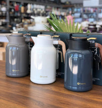 2 Litres Non-Break Flask (view 2) — Kenya · WIMU Kitchen