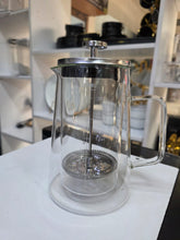 Double-Walled Borosilicate French Press Coffee Maker (650ml) (view 2) — Kenya · WIMU Kitchen