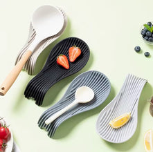 Silicone Spoon Rest (view 5) — Kenya · WIMU Kitchen