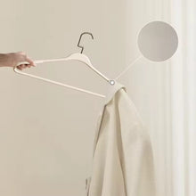 New Arc-Shaped Thickened Clothes Hanger – 10PC Set (view 4) — Kenya · WIMU Kitchen
