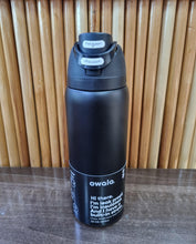 Insulated Stainless Steel Water Bottle with Straw Lid, 32oz (950ml) — WIMU Kitchen Nairobi — Kenya · WIMU Kitchen