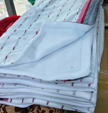 Maasai Fleece Blanket 150 x 200cm - Nairobi, Kenya — view 14 — Kenya · WIMU Kitchen