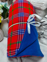 Maasai Fleece Blanket 150 x 200cm - Nairobi, Kenya — view 9 — Kenya · WIMU Kitchen