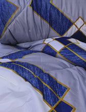 4 x 6 Duvet Set with Sheet & 2 Pillowcases — view 6 — Kenya · WIMU Kitchen