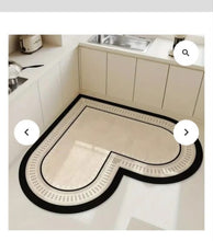 Love shaped mat — WIMU Kitchen Nairobi — Kenya · WIMU Kitchen