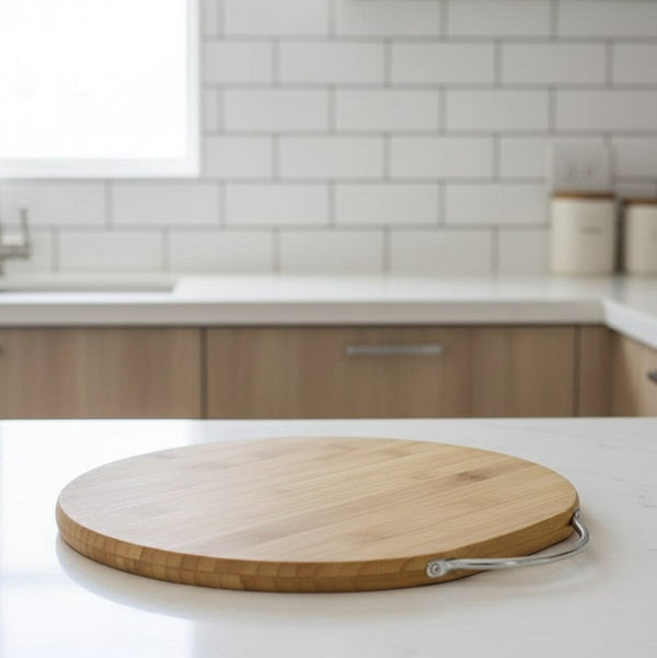 Round bamboo chopping and serving board with handle | WIMU Kitchen Kenya — Kenya · WIMU Kitchen Nairobi