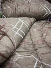 4 x 6 Duvet Set with Sheet & 2 Pillowcases — view 10 — Kenya · WIMU Kitchen