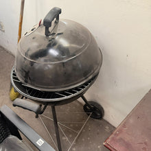17 Inch Kettle Charcoal BBQ Grill with Wheels and Lid, 45 x 45 x 100cm — view 4 — Kenya · WIMU Kitchen
