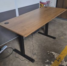 1.4m Electric Height Adjustable Sit-Stand Desk — view 2 — Kenya · WIMU Kitchen