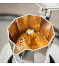 600ml Aluminium Coffee Percolator (view 2) — Kenya · WIMU Kitchen