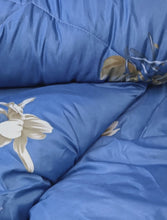 4 x 6 Duvet Set with Sheet & 2 Pillowcases — view 8 — Kenya · WIMU Kitchen