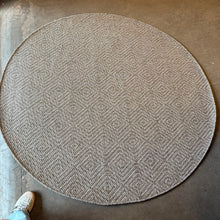 Oria Round Herringbone Rug 160cm / 200cm - Nairobi — view 2 — Kenya · WIMU Kitchen