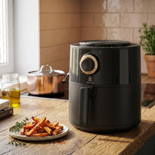 Electrolux UltimateTaste 300 Air Fryer 3L E6AF1 — Kenya · WIMU Kitchen