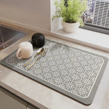 Diatom Mud Rubber Dish Drying Mat 40 x 50cm - Nairobi — view 5 — Kenya · WIMU Kitchen