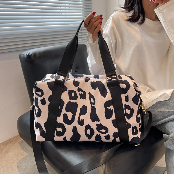 Women's Weekender Overnight Travel Bag, Multi-Compartment — WIMU Kitchen Nairobi — Kenya · WIMU Kitchen Nairobi