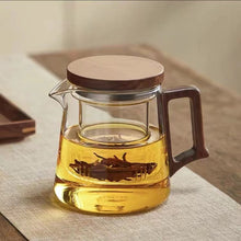 High Borosilicate Glass Teapot 550ml with Walnut Handle - Heat-Resistant Clear Teapot — WIMU Kitchen Nairobi — Kenya · WIMU Kitchen